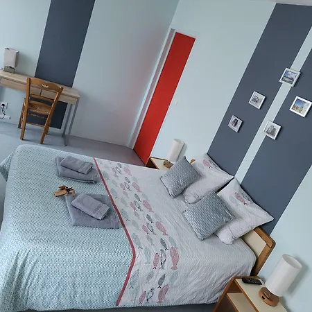 De La Vallee De La Douve Otel