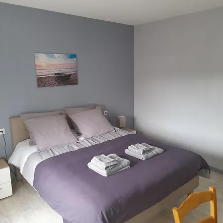 De La Vallee De La Douve Otel *