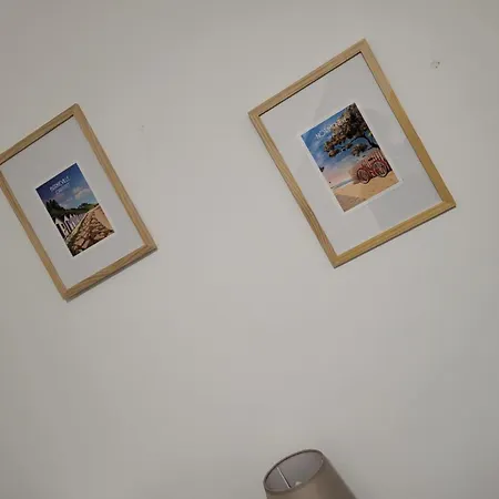 De La Vallée De La Douve *