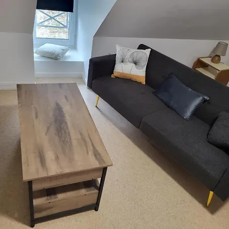 Hotel De La Vallée De La Douve