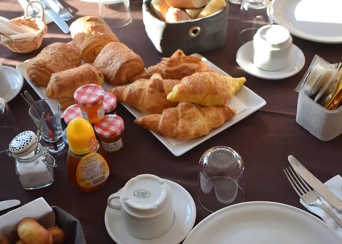 De La Vallee De La Douve