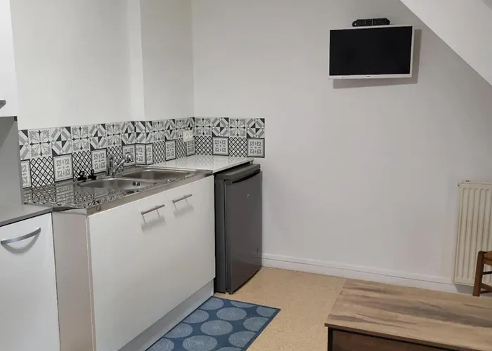 De La Vallee De La Douve Otel L'Etang-Bertrand